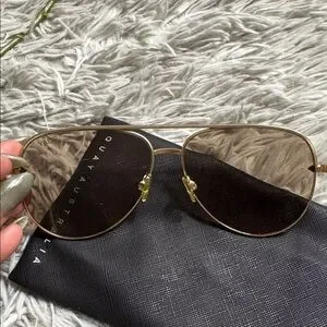 Quay Australia | Accessories | Quay Australia X Desi Gold  display picture 3